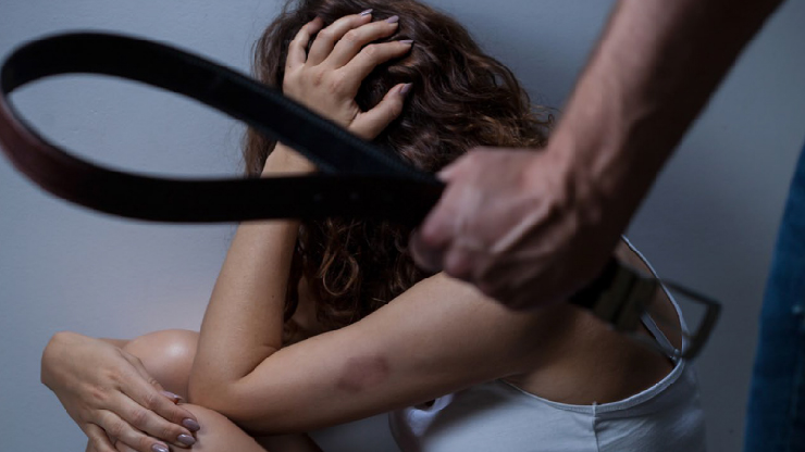 La violencia como factor psicológico que lleva a una mujer a cometer homicidio hacia su pareja sentimental. Año 2. Número 3.